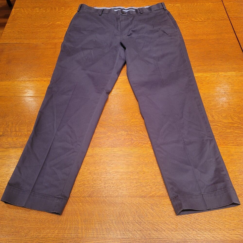 Brooks Brothers Lightweight Advantage Chino Stretch Clark Fit Chino Pants Gray